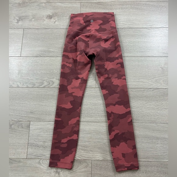 Lululemon Wunder Train High-Rise Crop Leggings 23" Heritage 365 Camo Brier Rose - Picture 5 of 15